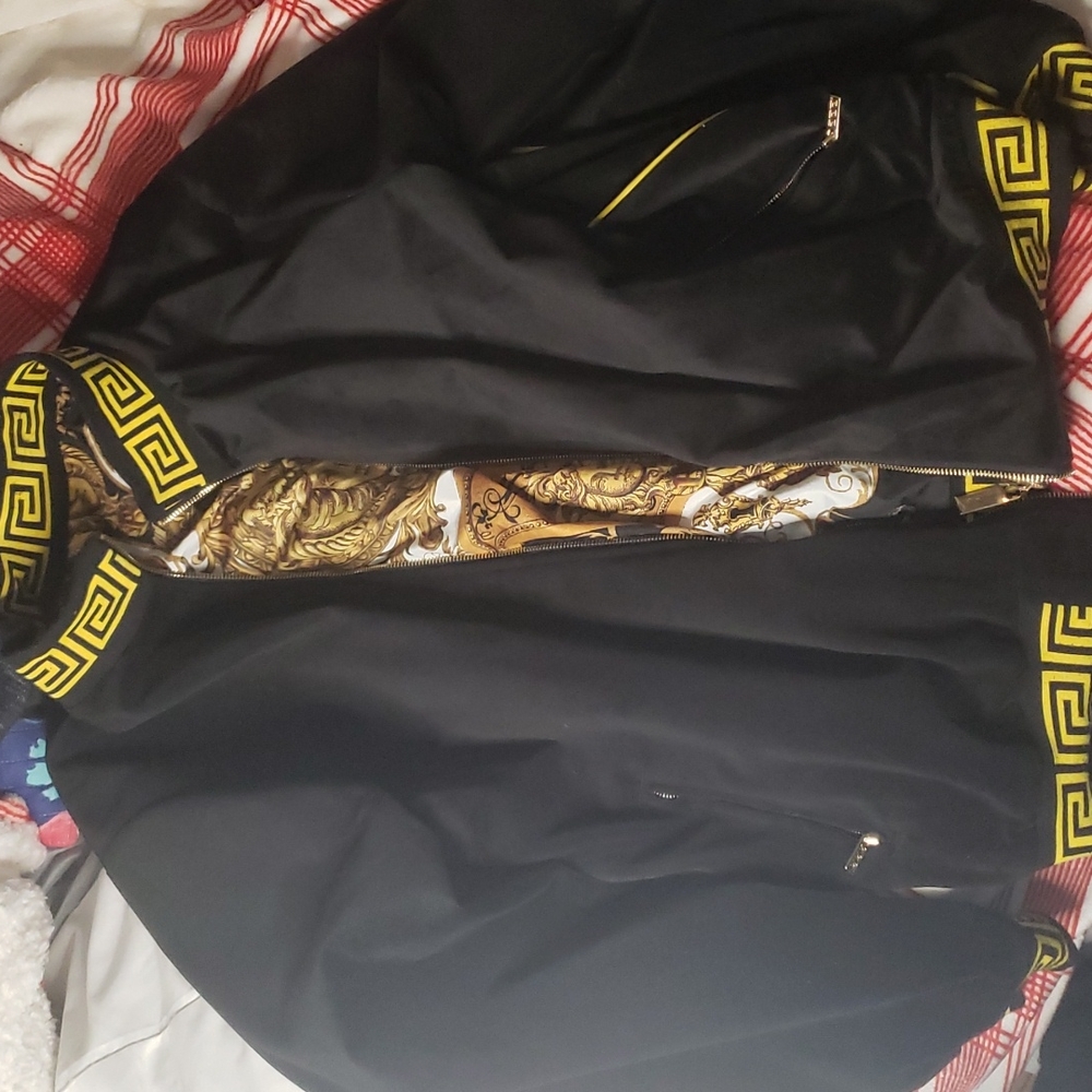 Jacket - Picture 2 of 3